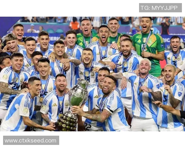 德保罗社媒欢庆季后赛首战胜利激励球队继续前行