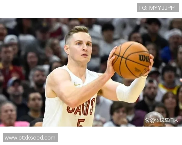 詹姆斯称骑士引进鲍尔为明智之举常规赛已不再关键