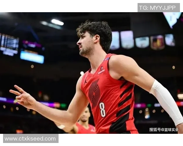 阿夫迪亚表现起伏25分6板8助攻却遭遇末节低迷失误增多